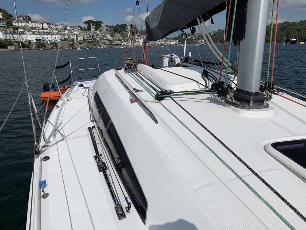 Sun Fast 3200 - Hair of the Dog