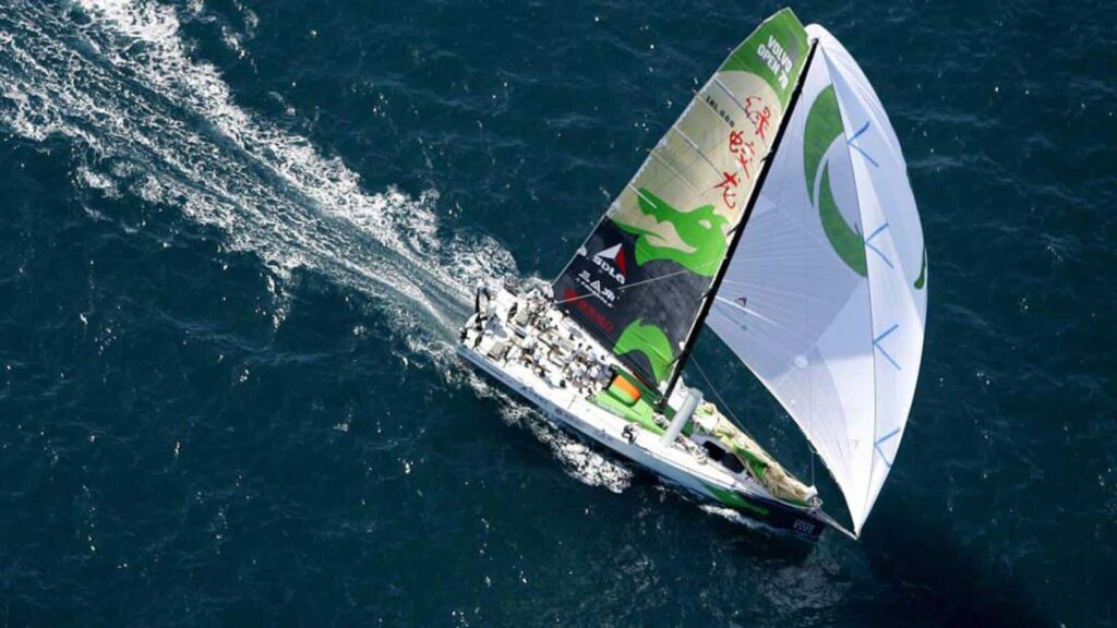 Volvo Ocean 70 - Green Dragon